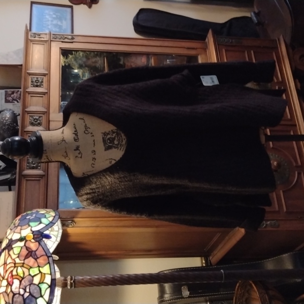 Free People Blue Bell  V neck Sweater in black size XS